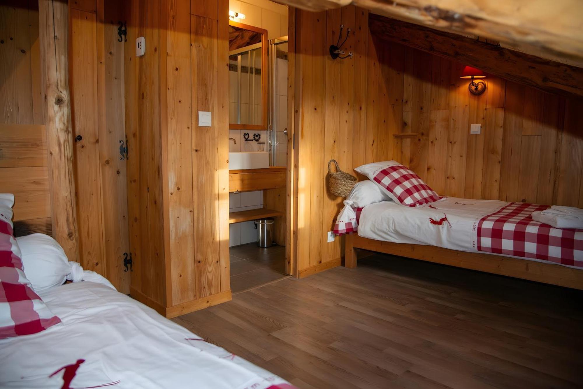 Chalet Cosy Pour 13 Sauna Villa แซ็ง-มาร์แต็ง-เดอ-แบลวีย์ ภายนอก รูปภาพ